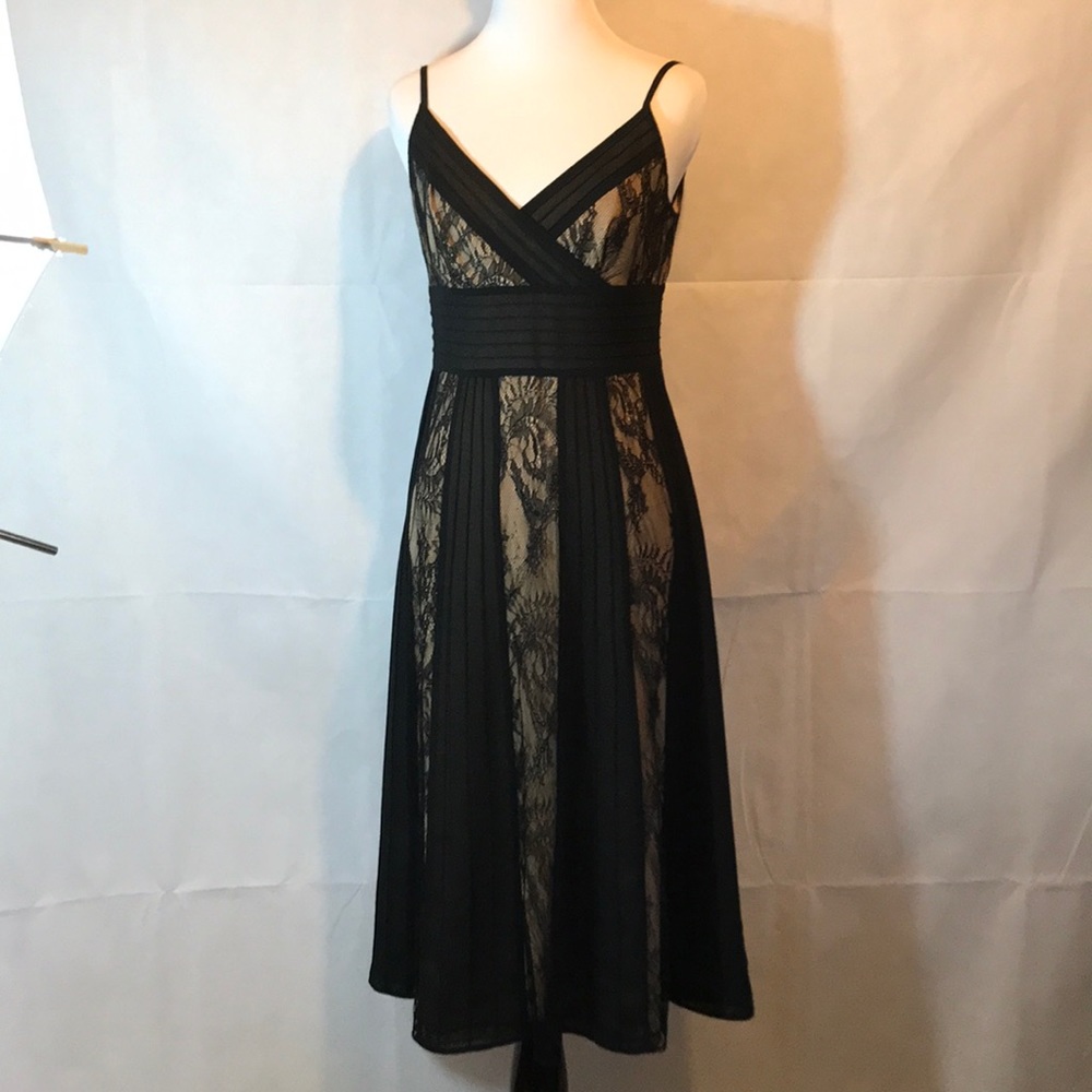Ann Taylor LOFT little black dress, lace EUC